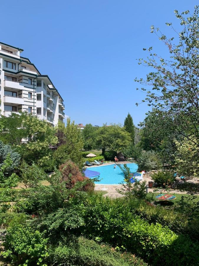 Kalina Private Apartments In Emerald Resort, رافدا المظهر الخارجي الصورة