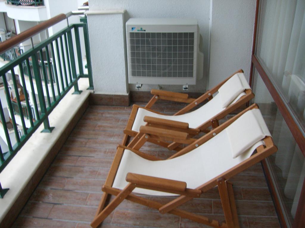 Kalina Private Apartments In Emerald Resort, رافدا الغرفة الصورة