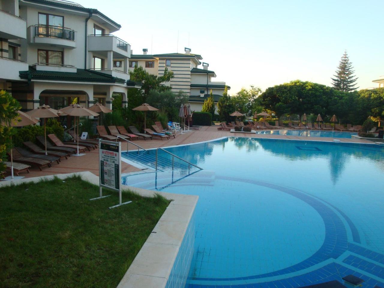 Kalina Private Apartments In Emerald Resort, رافدا المظهر الخارجي الصورة